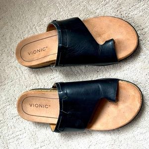 Vionic Cindy sandal